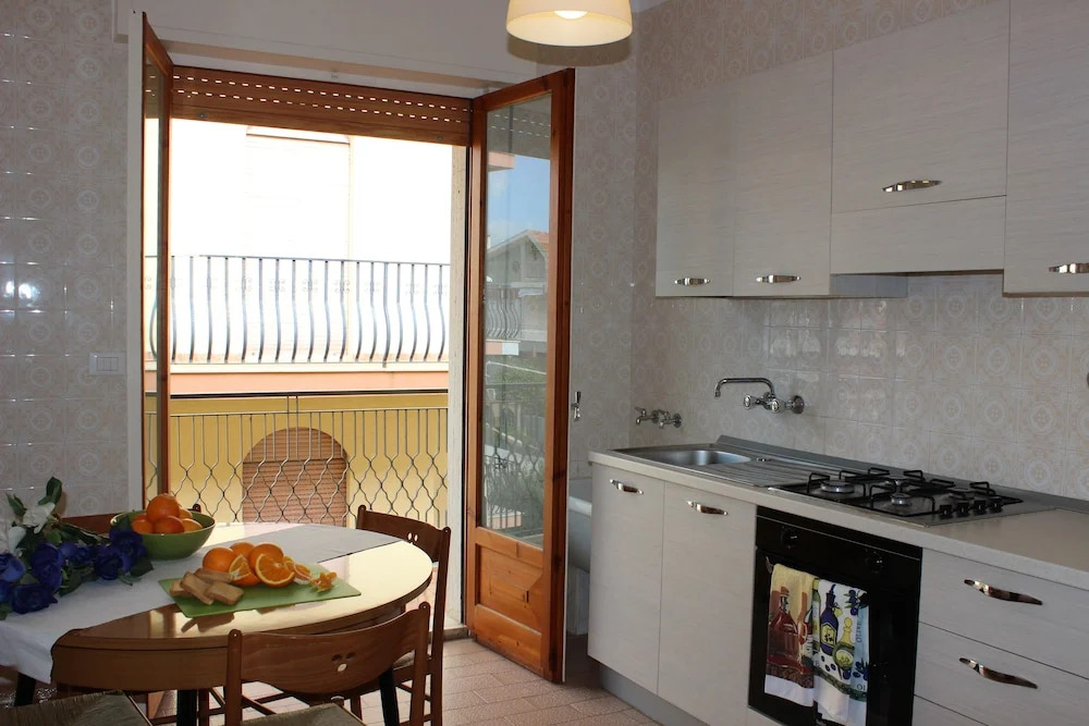 Lucy Apartment