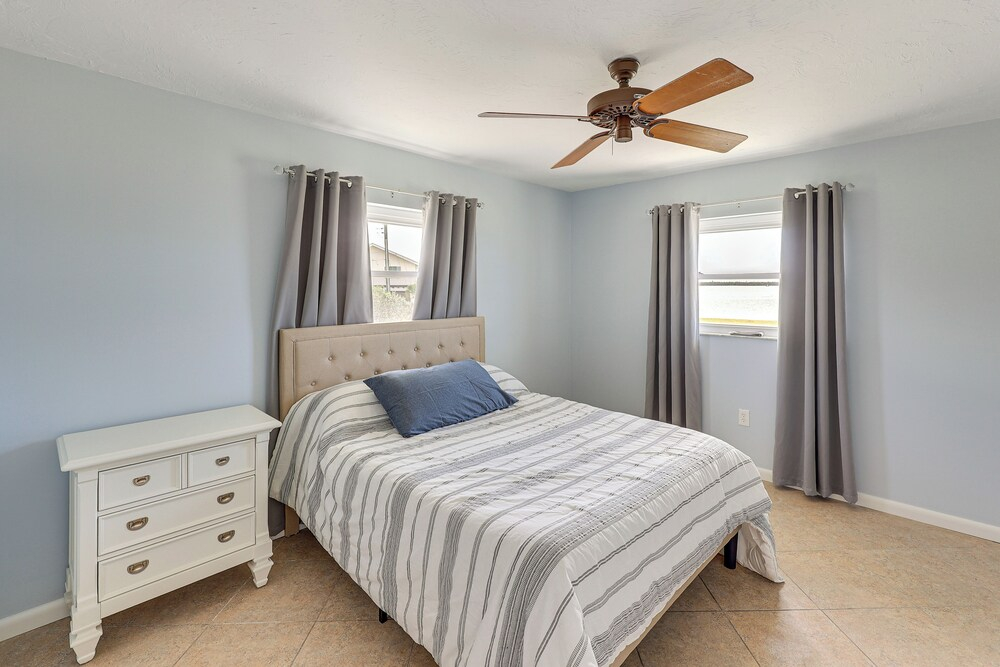 Canal-front Gem w/ Dock! 4 Mi to Englewood Beach