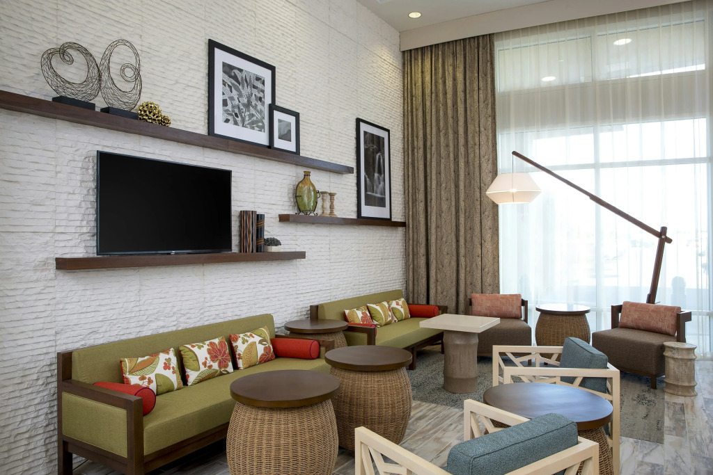 Hampton Inn & Suites Oahu Kapolei