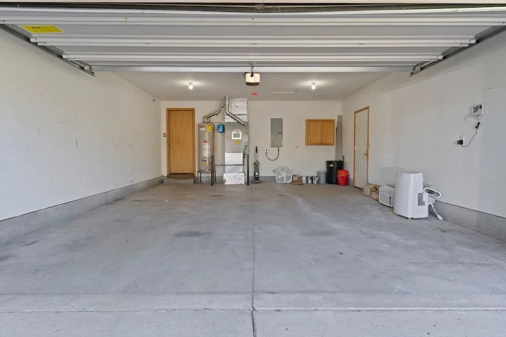 Quail Covey 3 Bedroom Home by RedAwning