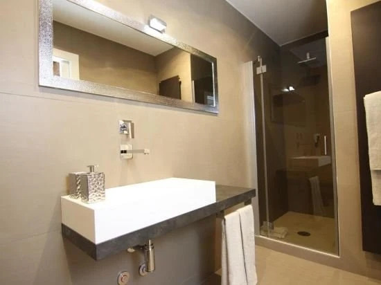 Residenza San Vitale 27 Suite Home