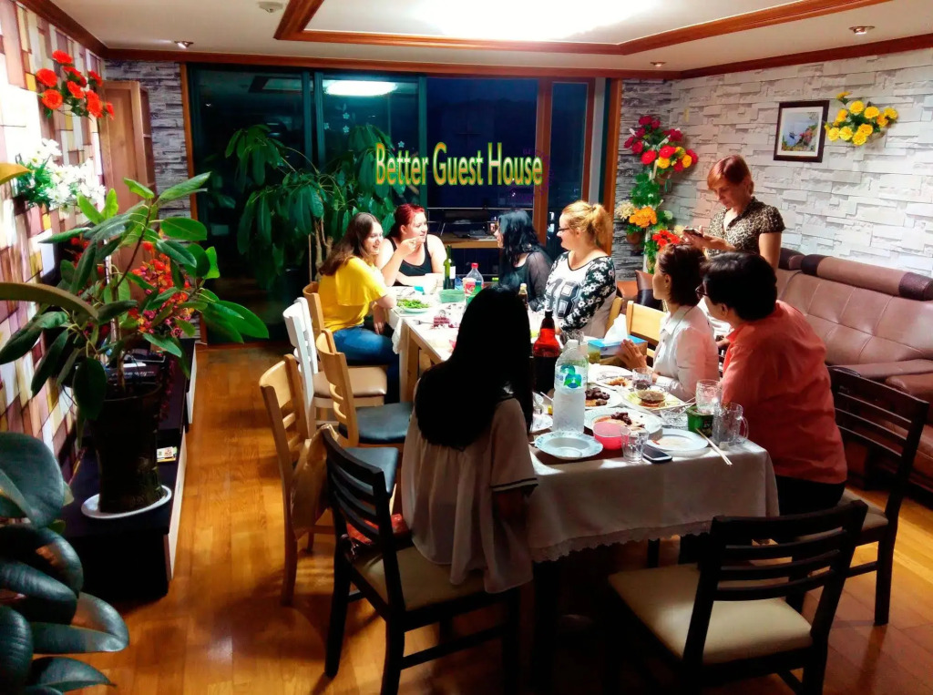 Good Moments sharehouse