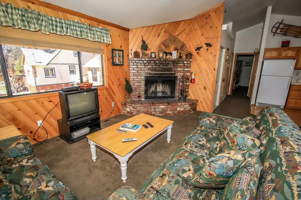 Bear Claw Bungalow #379