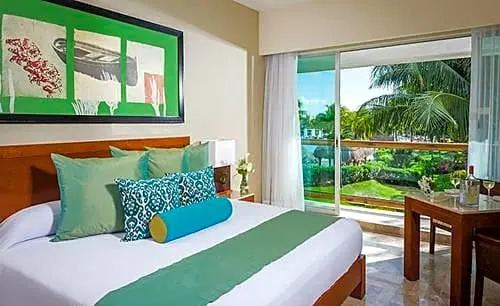 Suites at Mayan Palace Vidanta Resort Riviera Maya