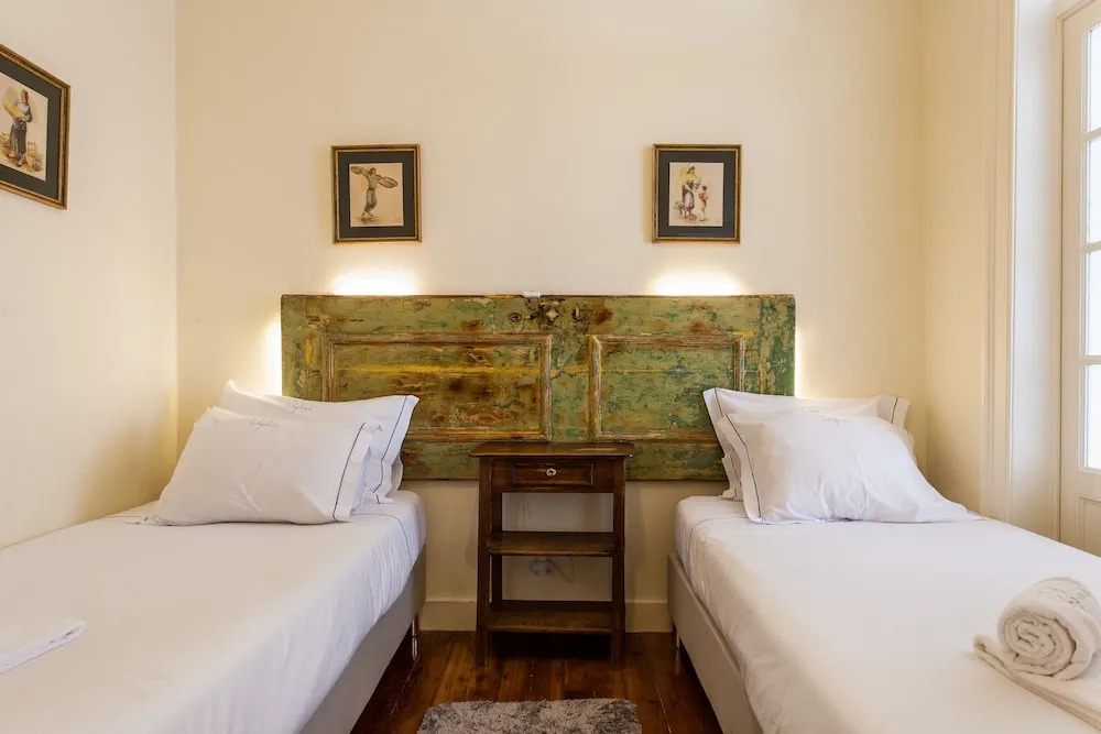 Alberto Caeiro Apartment Rentexperience