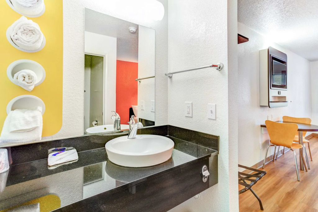 Motel 6-Portland, OR - Tigard West