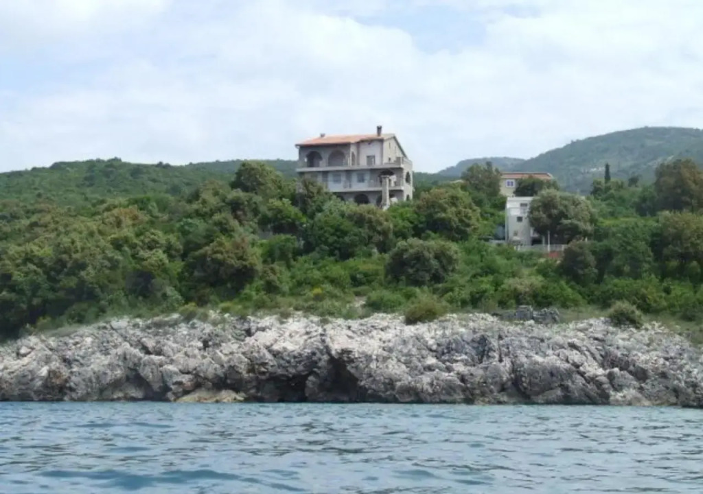 STONE HOUSE “MEDITERRANEO”