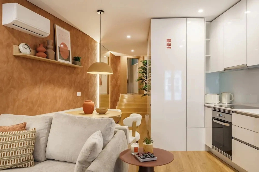 Casa do Livro - E a de Queir s Apartment by Minho