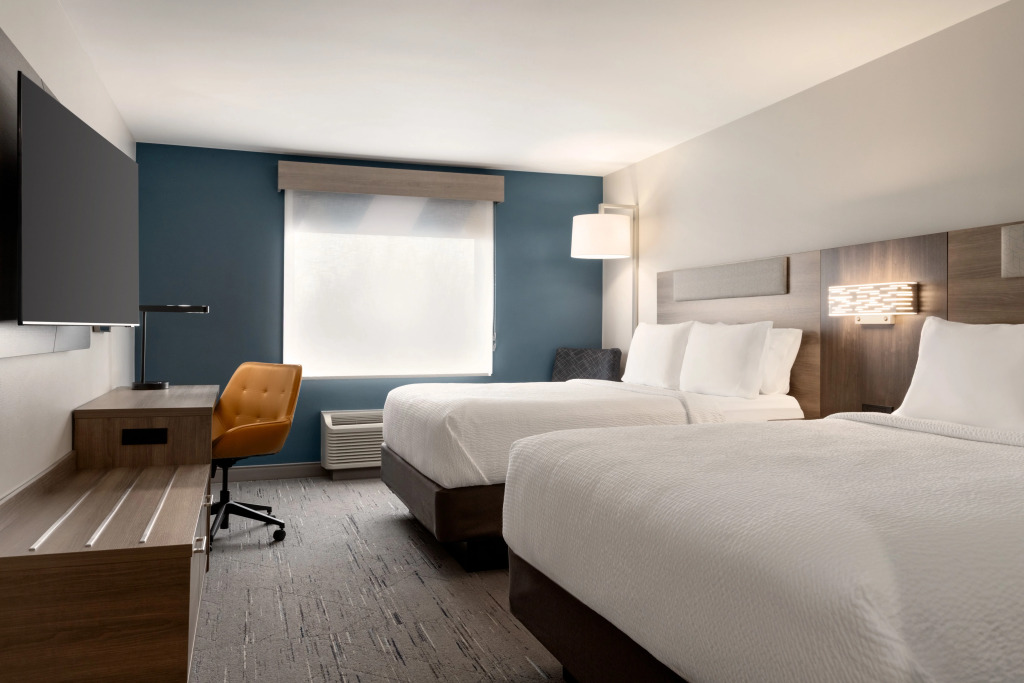 Holiday Inn Express Hotel & Suites Edmond by IHG