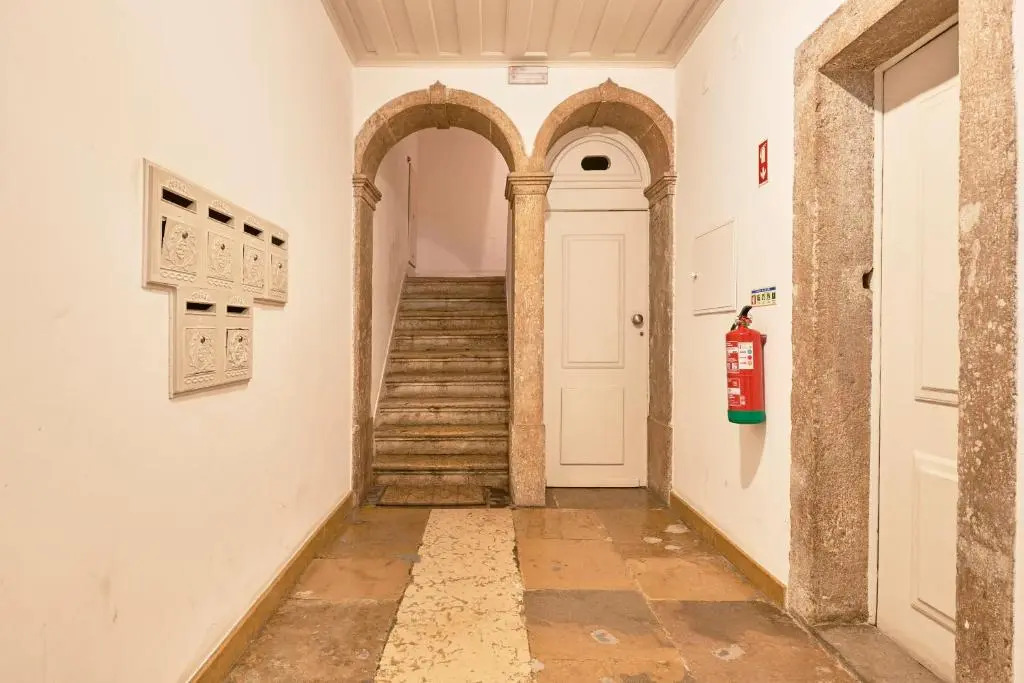 Spacious Apartment in the Perfect Lisbon Location, By TimeCooler