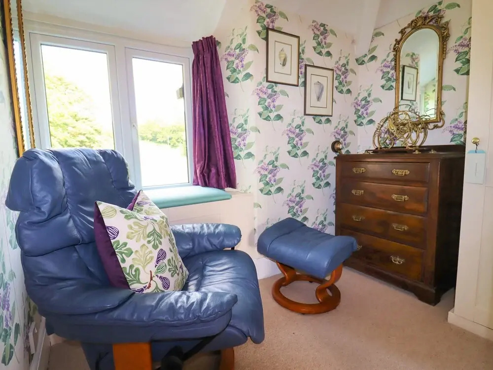 2 Merewood Cottages