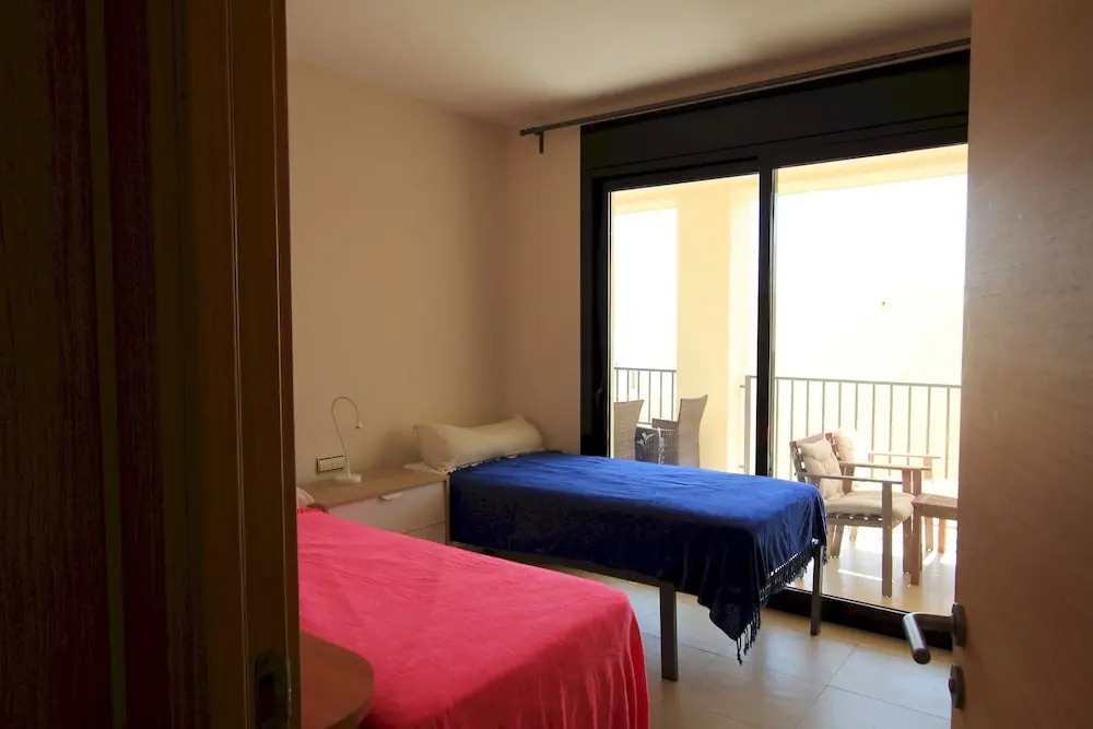Samara 3 - Modern 2BR in Samara Resort Marbella, Indoor and Outdoor Pools, SPA
