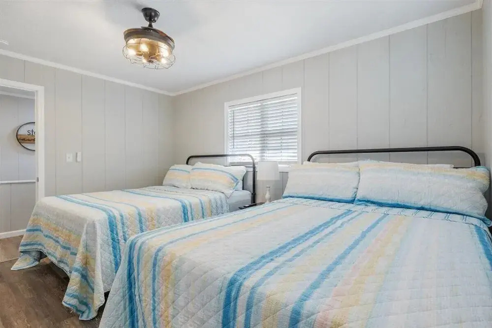 Perfect Family House in Osage Beach With Expansive Deck, Private Dock, & Boat Slip