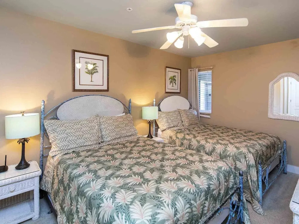 Seaview Villas #301b