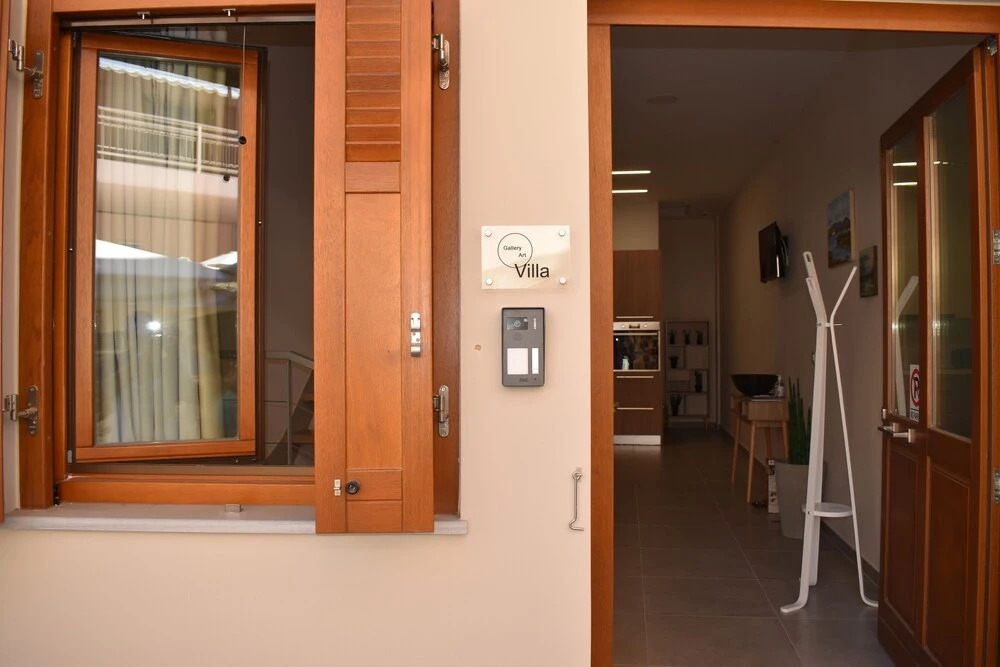 Gallery Art Apartment Chania Crete