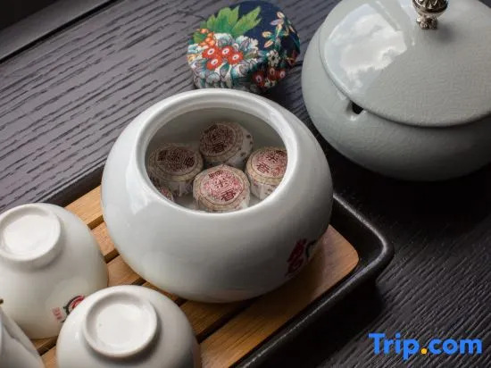 G Joyful Pujian Hotel (Kunming Cuihu Yunnan University)