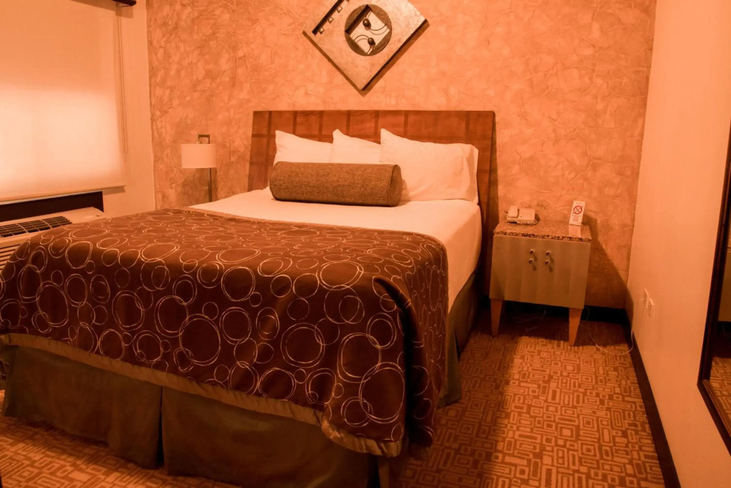 Business Hotel & Suites María Bonita