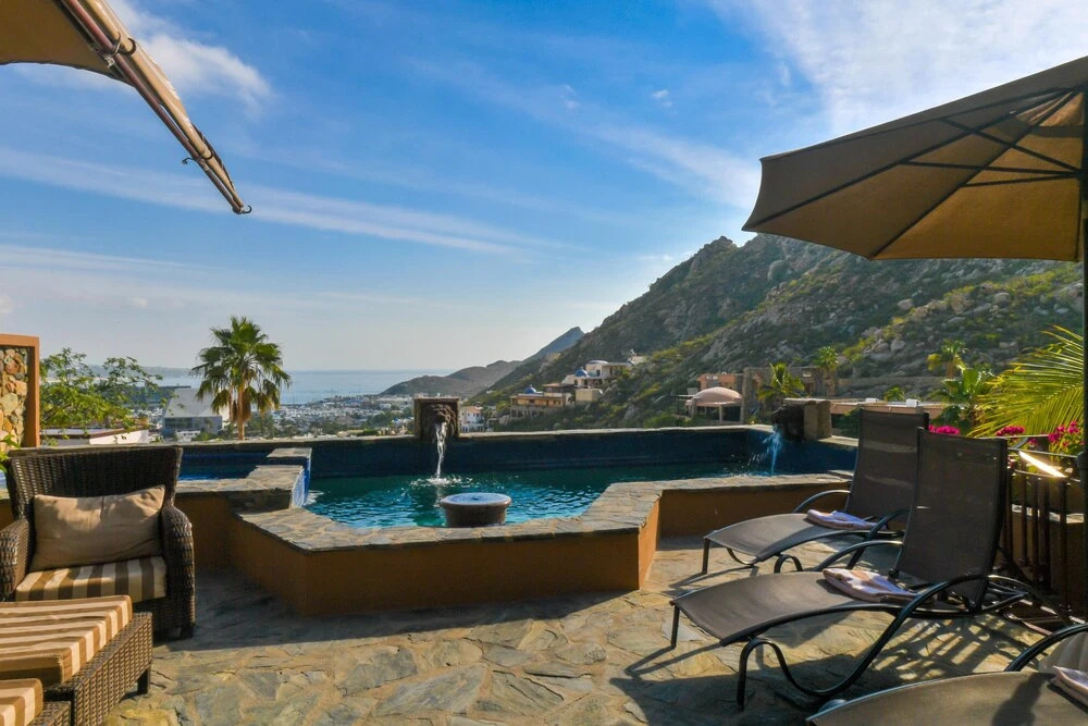 Ocean View 4BR Villa Steps From Cabo: Villa Haydee