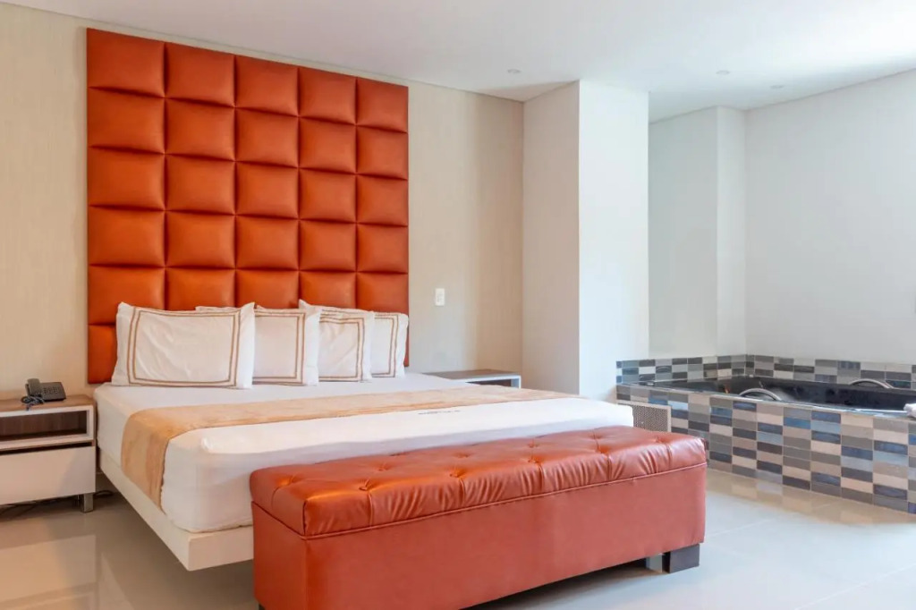 Infinity Hotel