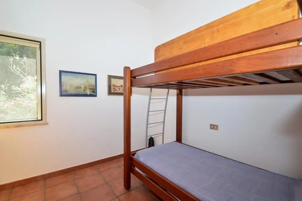 Beach House With Spectacular Views of the Gulf of Castellammare