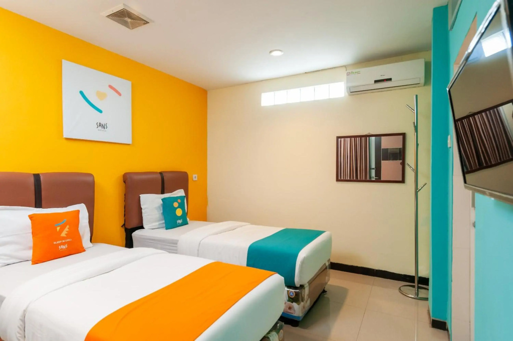 Sans Hotel Finest Medan