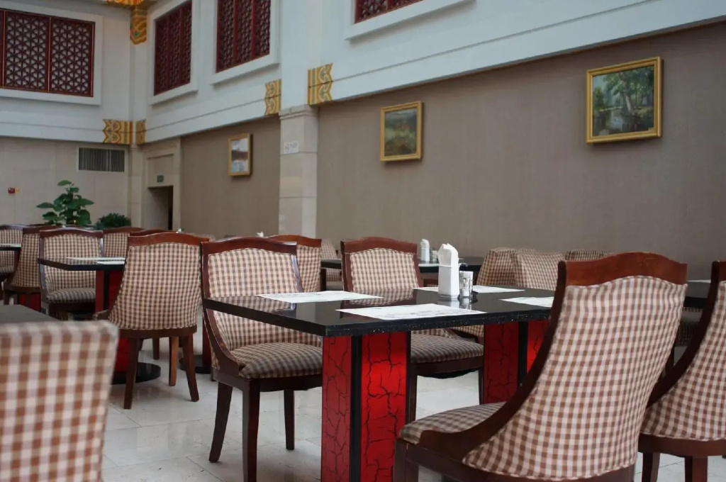 Jade Garden Hotel