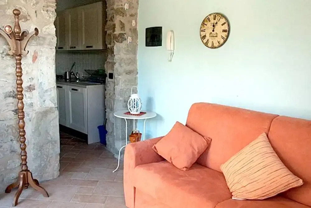 Apartment With one Bedroom in Orturano, With Wonderful Mountain View, Enclosed Garden and Wifi - Near the Slopes