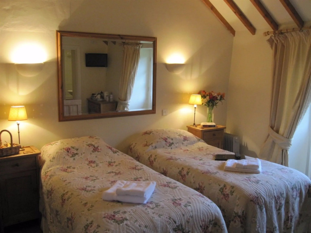Guiting Guest House
