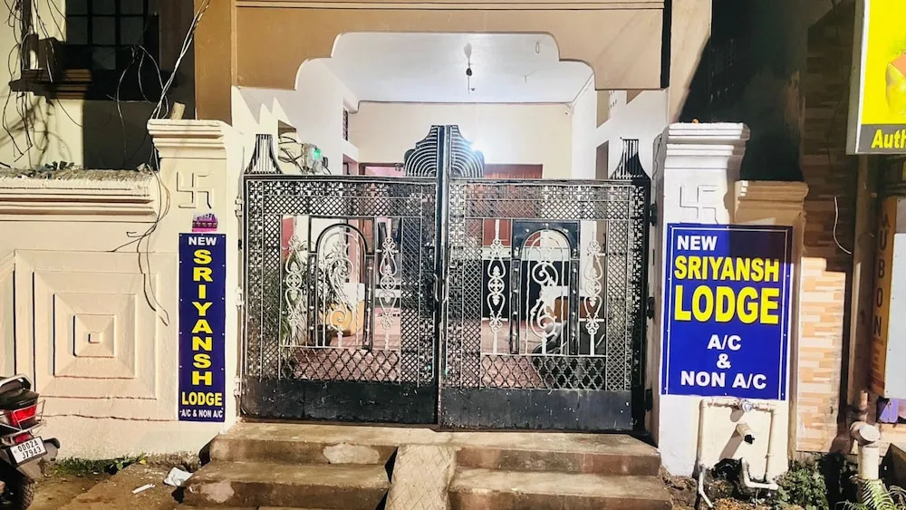 Goroomgo Sriyansh Inn Puri