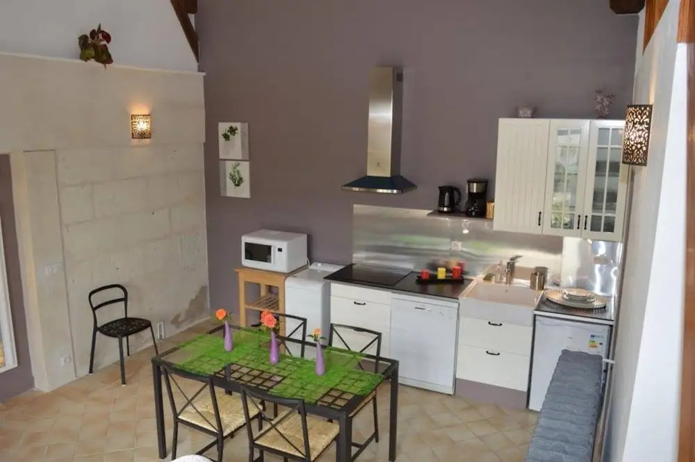 Gîte 5 personnes au calme avec jardin, piscine, proche dAmboise