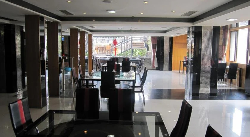 Qindao Business Hotel Xian