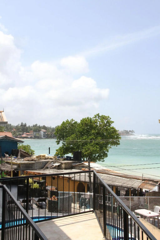 Hotel Neptune Bay unawatuna beach