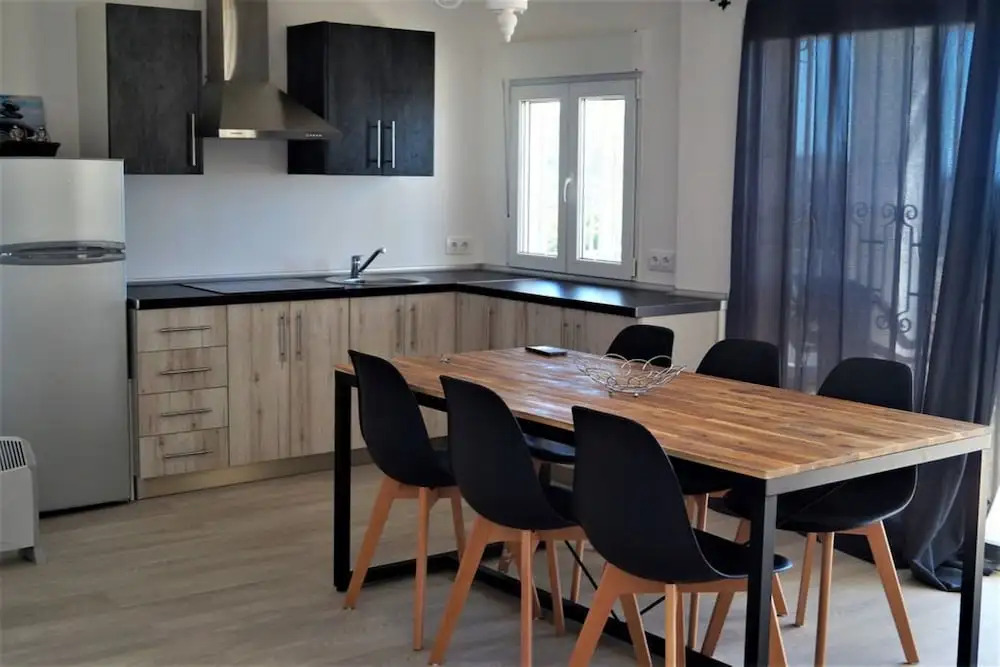107513 House In Canyelles