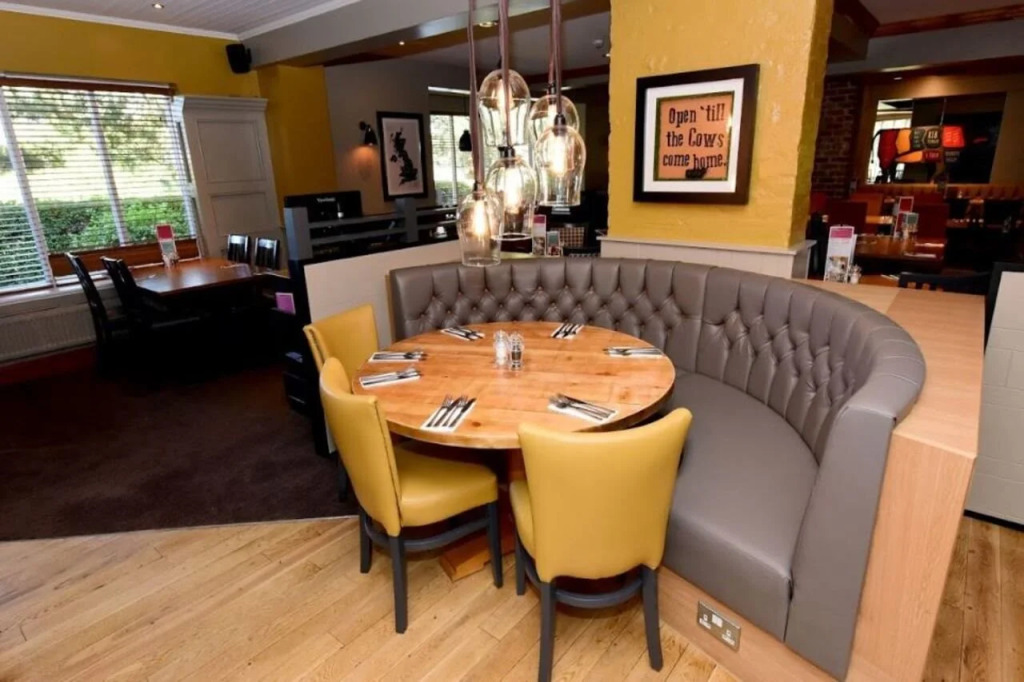 Premier Inn Isle Of Wight - Newport