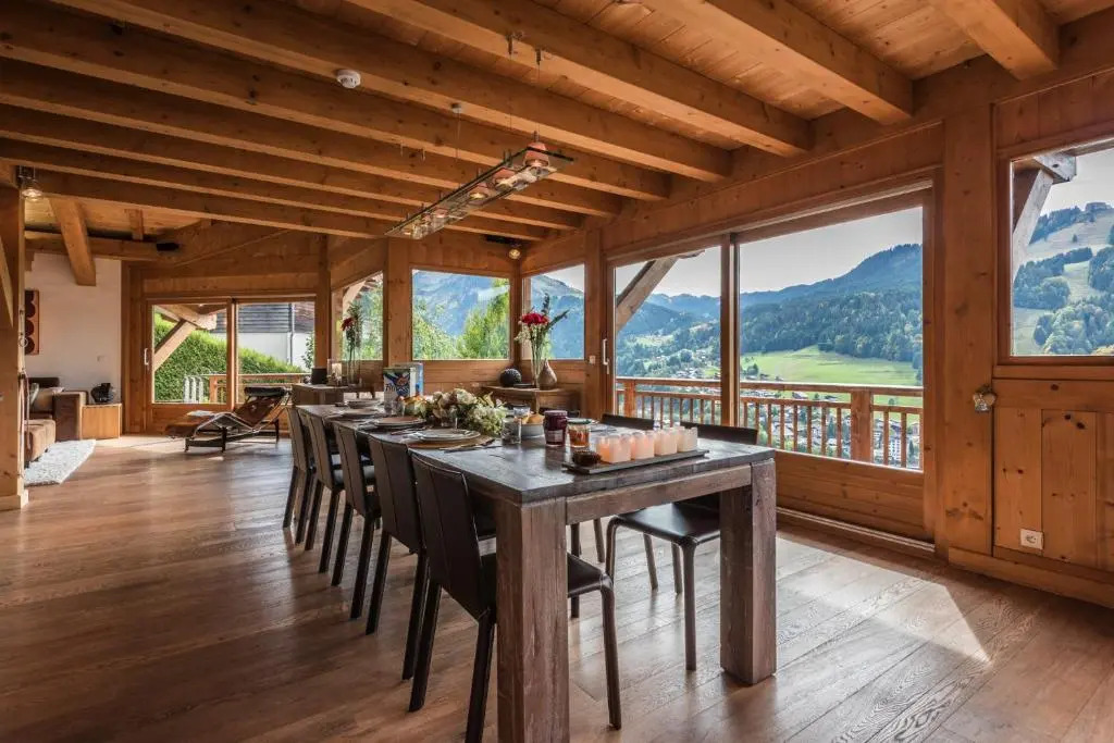 Omaroo Chalets Morzine - By EMERALD