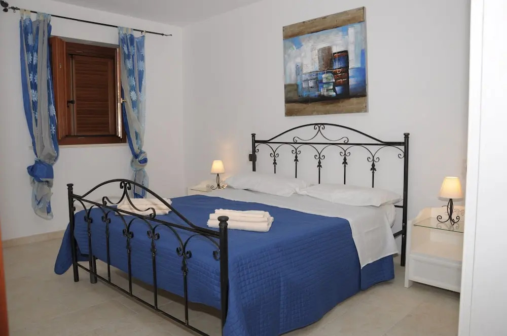 Apartment Sleeps 6 More 7 - Stintino