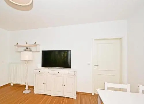 Koserow Waldstraße 35 Reni
