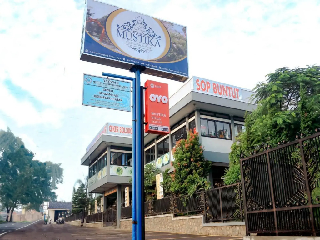 OYO 2868 Mustika Villa