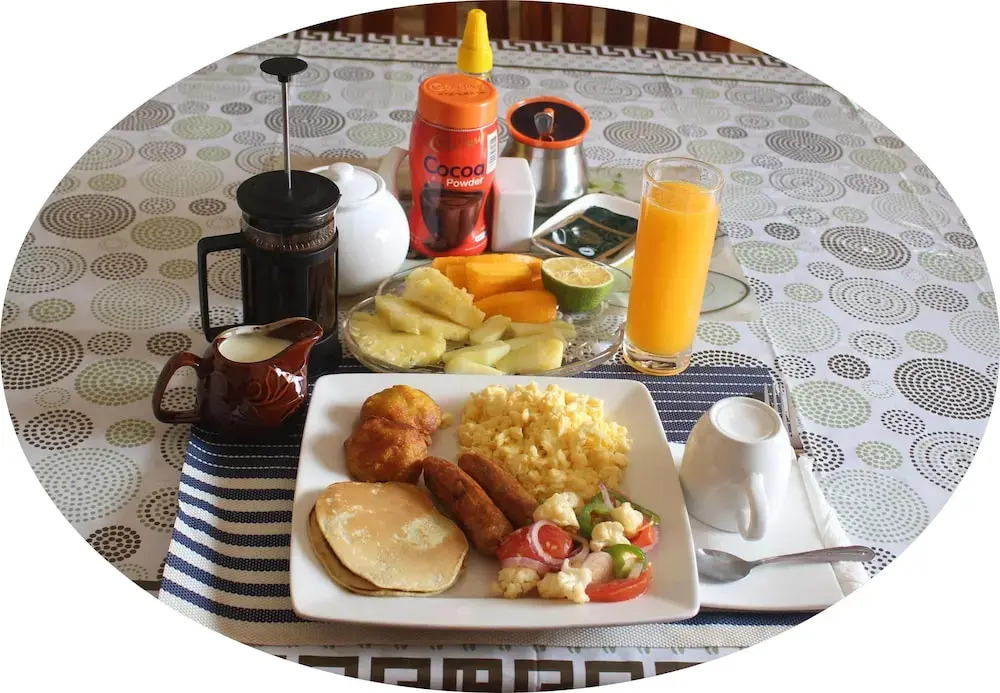 Montane Safaris Hotel, Entebbe