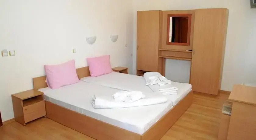 Sunshine Family Hotel