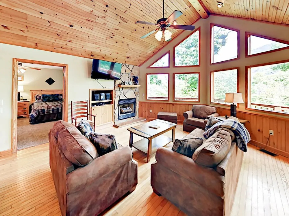 443 Loop Road Home 4 Bedrooms 4 Bathrooms Home