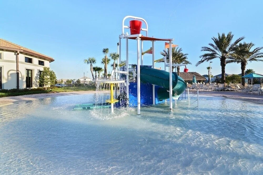 Stunning Resort Home With Private Pool And Amenities 4 Bedroom Townhouse by Redawning