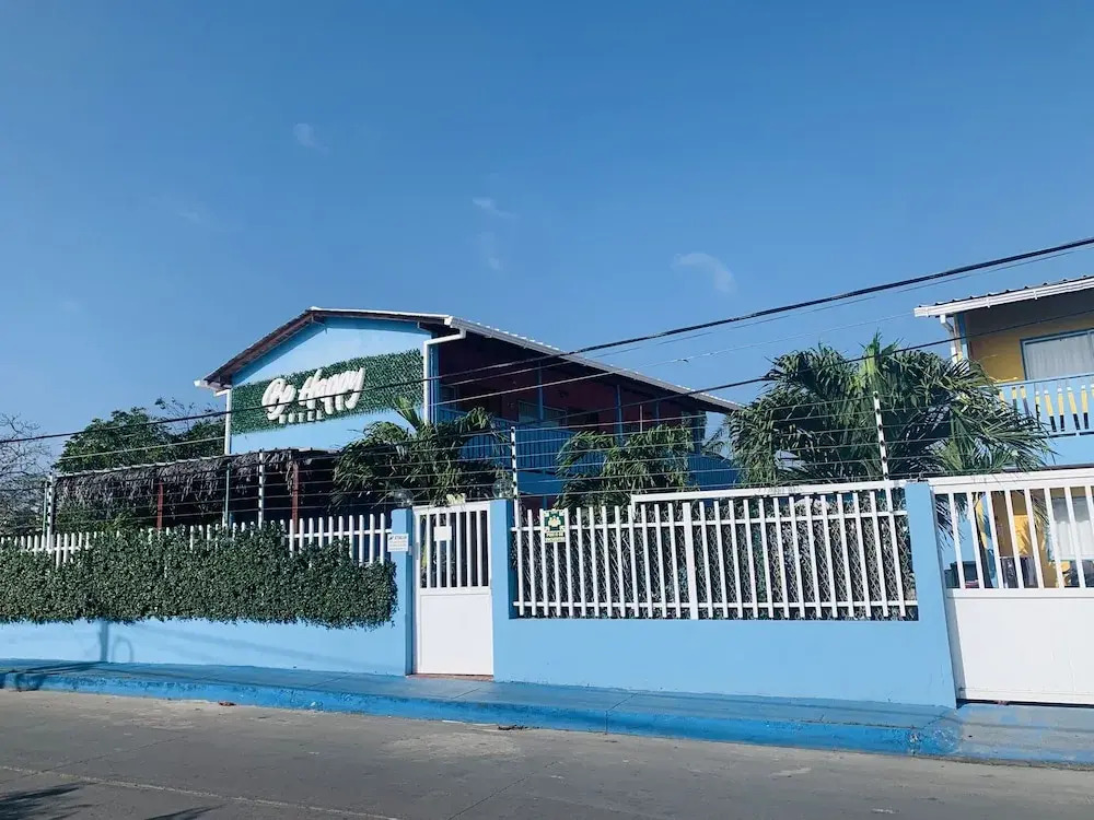 Be Happy Hotel