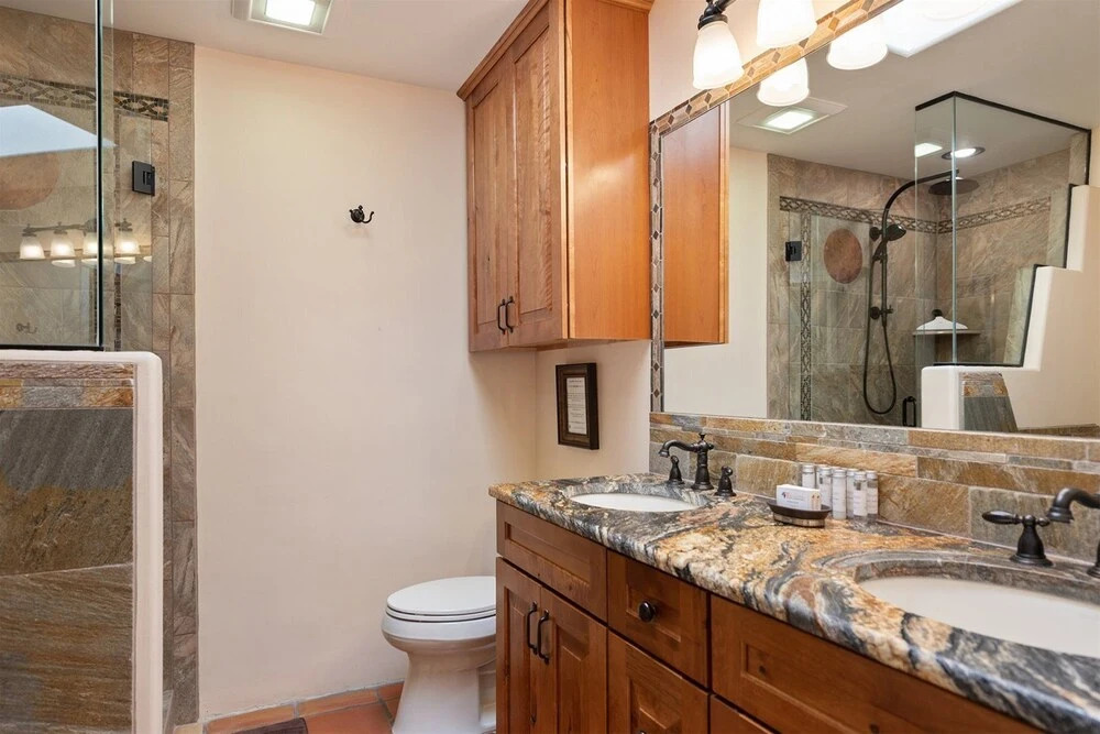 2bd Wisteria