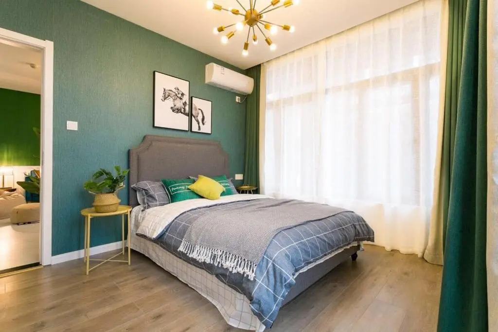 Wuhan Wuchang·Qunxingcheng Square · Locals Apartment 00121920