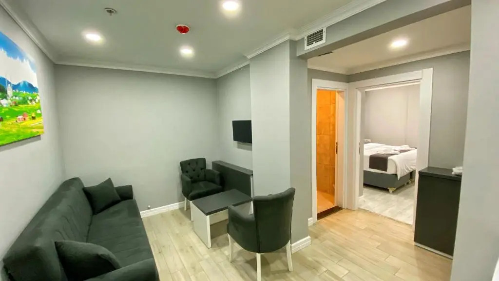 Heaven Suite Hotel