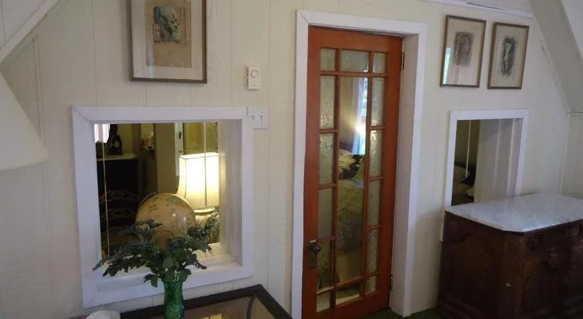 Governors Mansion Inn