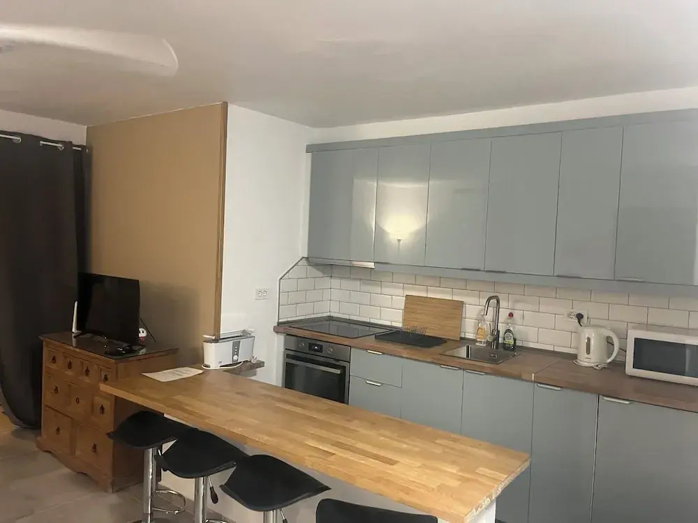 Arona 2-bed Apt, Sleeps 5 With Outdoor Pool