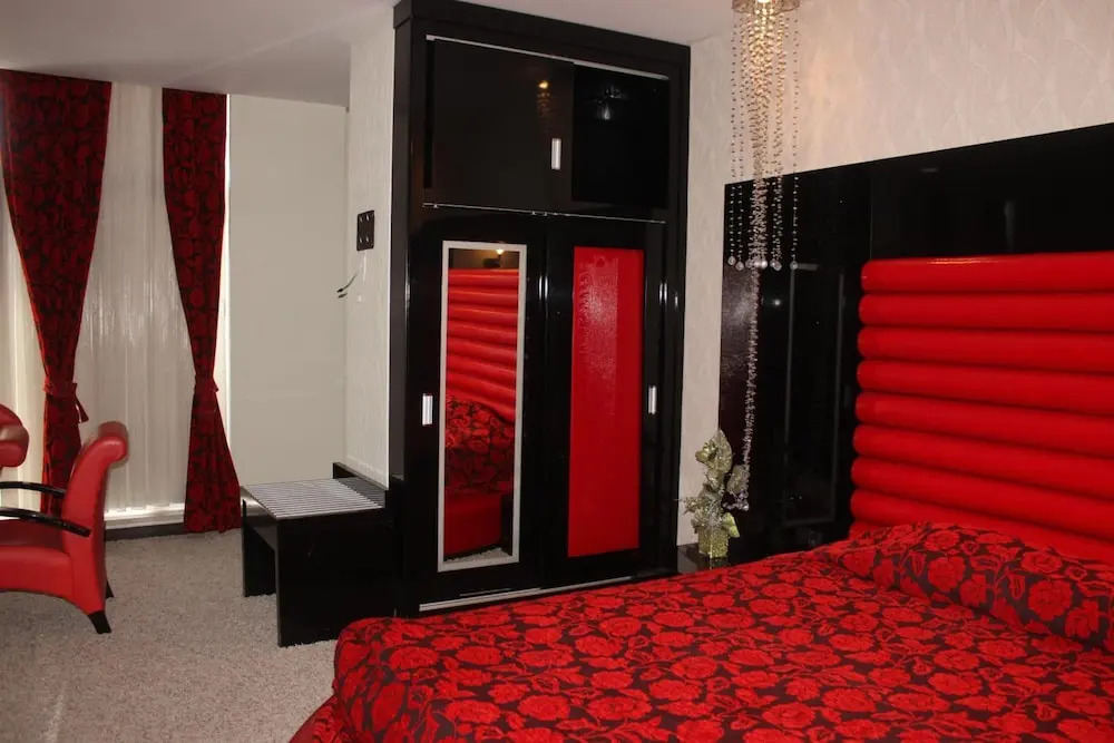 Akgol Hotel