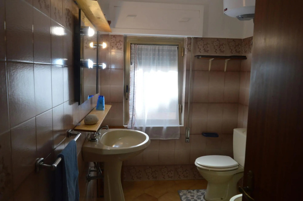 Holiday home with sea view 3 minutes walk from the seashore of Is Arenas beach and  5 minutes on foo-Casa della Salsedine